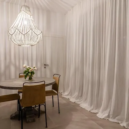 Nest House & Relax *