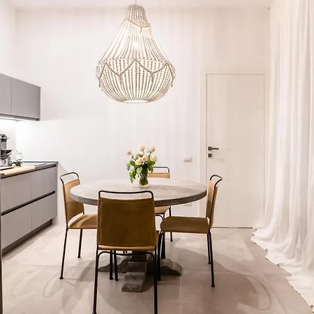 Nest House & Relax *